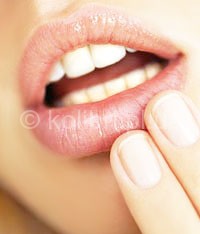 cracked-lips