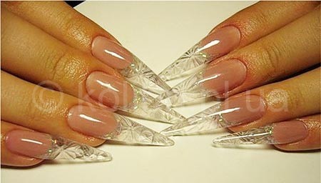 Хрустальное наращивание ногтей