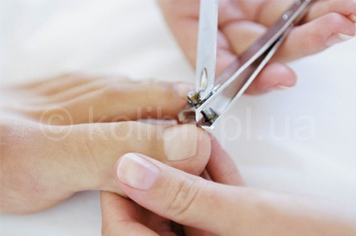 Классический (обрезной) педикюр